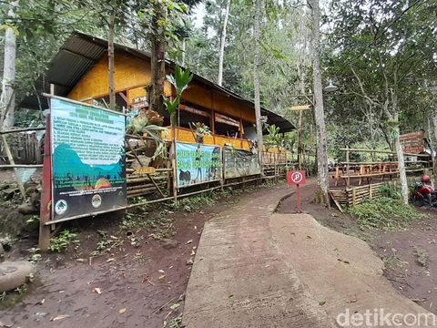 Pesona Gunung Manglayang, salah satu gunung di Jawa Barat.