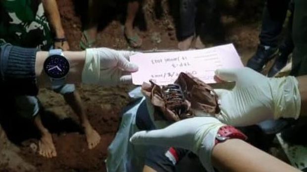 Polisi Temukan Properti Korban Serial Killer