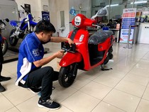 Begini Cara Pasang Pelat Nomor Motor yang Benar