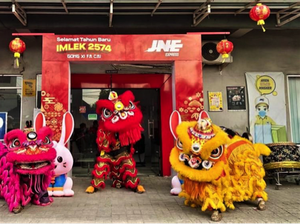 Rayakan Semarak Imlek 2023 dengan Hujan Promo dari JNE