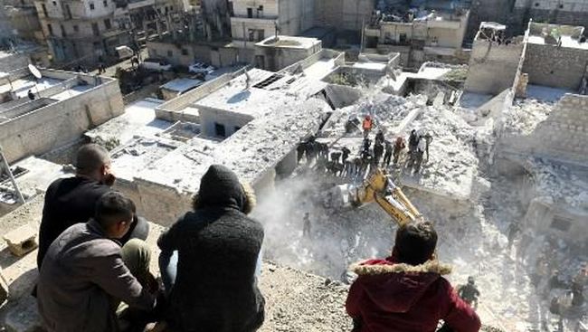 Bangunan di Aleppo, Suriah, runtuh di 22 Januari 2023.