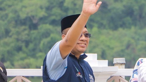 Gubernur Nusa Tenggara Barat Zulkieflimansyah.