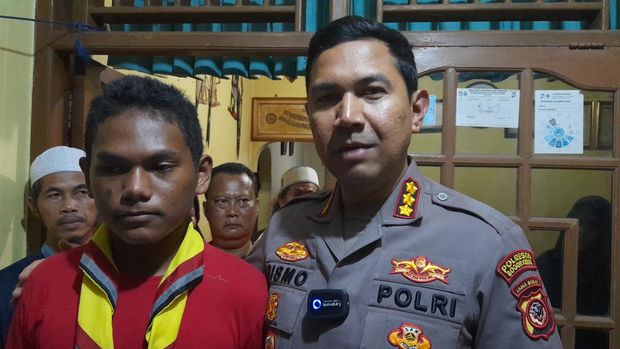 Kapolresta Bogor Kota Kombes Bismo Teguh Prakoso bersama Alfin
