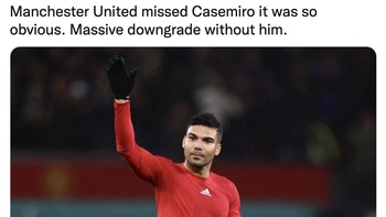 Menurut akun ini, tidak adanya Casemiro sangat berdampak pada penampilan MU semalam. Sangat jelas bahwa MU kehilangan Casemiro. Terjadi penurunan besar tanpa dirinya. Foto: Twitter