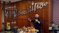 Tak hanya datang untuk menikmati kopi dan pastry, banyak pelanggan juga mengabadikan foto di sini. Tulisan Kapicciiinoo yang ikonik menjadi spot foto yang paling digemari.