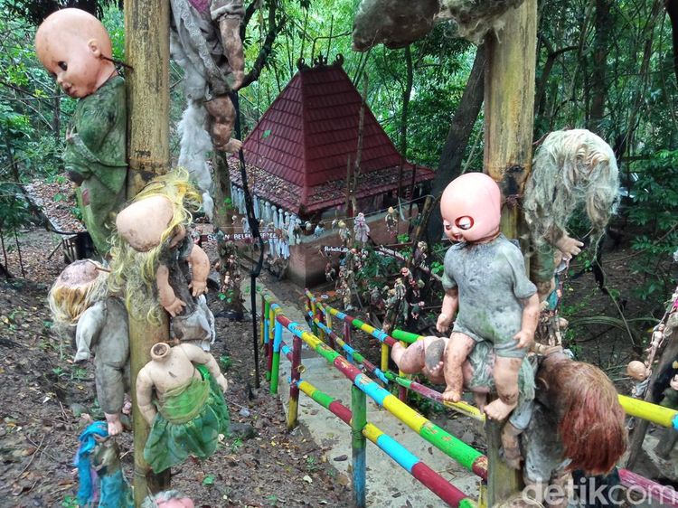 Penampakan Seram Museum Santet Cirebon