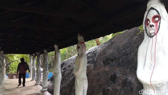 Museum Santet di Objek Wisata Talaga Langit Cirebon