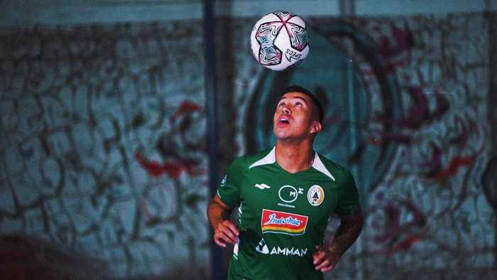 PSS Sleman meresmikan pemain barunya, Jonathan Cantillana, gelandang asal Palestina yang sebelumnya bermain di PSIS Semarang, Senin (23/1/2023).