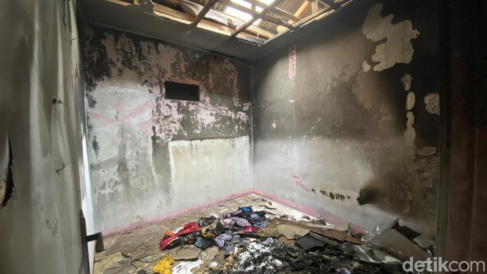 Rumah kontrakan di Jalan Selabintana Wetan, Desa Sudajaya Girang, Kecamatan Sukabumi, Kabupaten Sukabumi, Senin (23/1/2023)