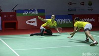 Ana/Tiwi kalah dengan 17-21 di gim pertama.