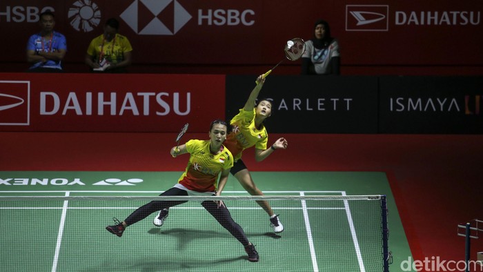 Pasangan ganda putri Febriana Dwipuji Kusuma/Amalia Cahaya Pratiwi tersingkir dini dari Indonesia Masters 2023 di Istira Senaya, Jakarta, Selasa (24/1/2024) Mereka kalah secara dramatis saat melawan Li Wen Mei/Liu Xuan Xuan.