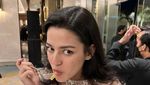 Dikabarkan Dekat dengan Al Ghazali, Susan Sameh Doyan Kulineran Seru