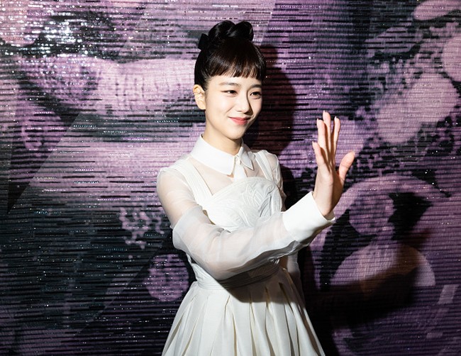 Jisoo terbang ke Paris di tengah gelaran tur dunia BLACKPINK. Tepatnya setelah menggelar konser di Riyadh, Saudi Arabia pada 20 Januari 2023. Foto: Getty Images