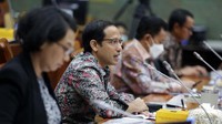 Nadiem dan Komisi X membahas evaluasi program kerja dan anggaran 2022.