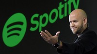 PHK ini diumumkan langsung oleh CEO Spotify Daniel Ek dalam memo untuk staf. Spotify memiliki sekitar 9.800 karyawan tetap menurut laporan keuangan terbarunya, artinya PHK ini akan berdampak pada kurang dari 600 karyawan. Getty Images/TORU YAMANAKA