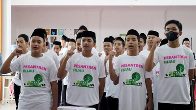 Ponpes Al-Hamidiyah Depok Jadi Cikal Bakal Pesantren Hijau