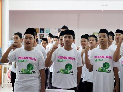 Ponpes Al-Hamidiyah Depok Jadi Cikal Bakal Pesantren Hijau