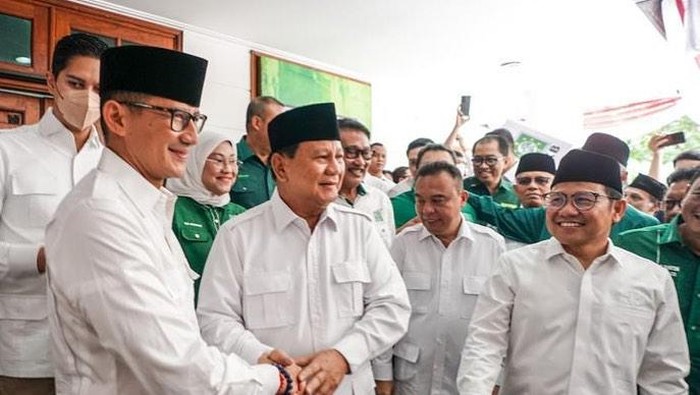 Wakil Ketua Dewan Pembina Partai Gerindra Sandiaga Uno mengunggah foto bersama Ketua Umum Partai Gerindra Prabowo Subianto saat peresmian Sekretariat Bersama (Sekber) Gerindra dan PKB. Sandiaga menyamapaikan harapannya untuk koalisi tersebut Gerindra dan PKB.