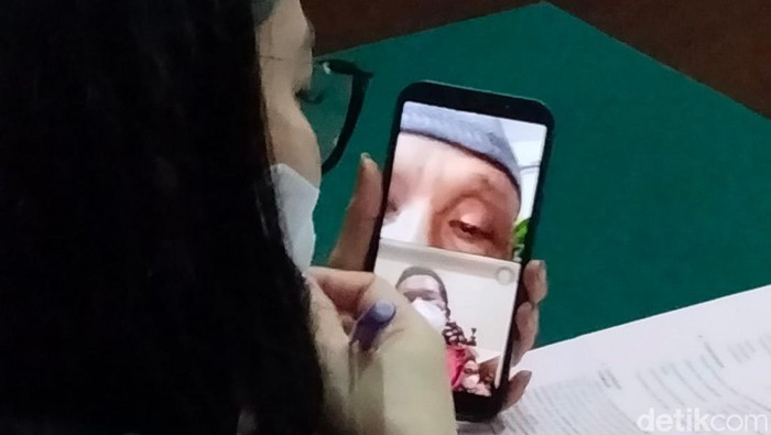 Sidang perkara pembobolan rekening BCA oleh tukang becak