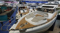 Pameran kapal ini menampilkan beragam Yacht mewah terbaru dan juga tentu dengan teknologi terbaru. Ada juga Yacht listrik lho yang ikut dipamerkan.   