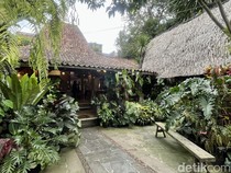 Makan Yamien Sambil Menikmati Suasana Sejuk Dago di Warung Lela