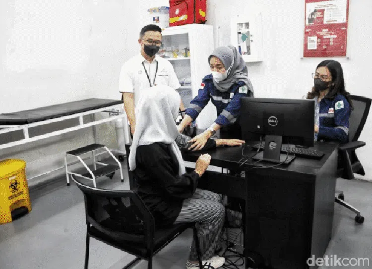 Wujud Nyata Pelayanan Transportasi LRT Jakarta