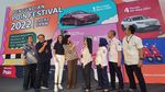 Apresiasi Loyalitas Pelanggan dengan Mobil Mewah