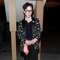 Selain Kim Go Eun, ada G-Dragon BIGBANG yang langganan menghadiri peragaan busana Chanel di Paris Fashion Week 2023. Foto: Getty Images