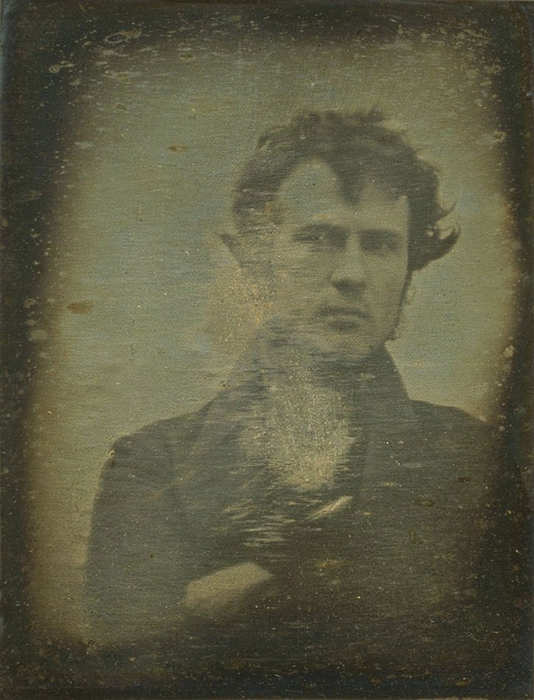 Foto pertama dalam sejarah fotografi Foto pertama dalam sejarah fotografi