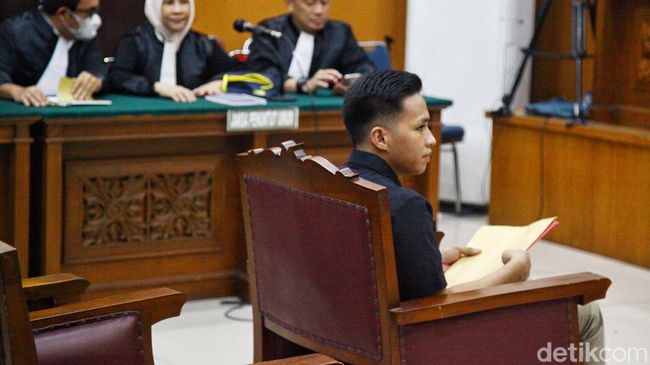 Giliran Richard Eliezer yang Curhat di Sidang Pledoi