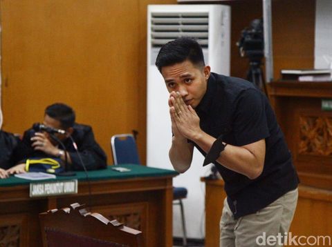 Terdakwa Richard Eliezer dan tim penasehat hukum kembali hadir di persidangan kasus pembunuhan Josua di PN Jakarta Selatan, Rabu (25/1/2023).