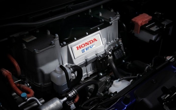 Honda dan GS Yuasa Bangun pabrik baterai lithium Ion.