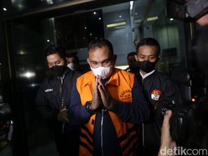 Eks Panglima GAM Usai Ditahan KPK: Saya Mohon Maaf