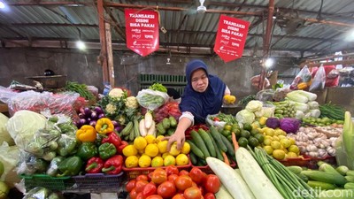 Super Lengkap! Belanja dan Kulineran Enak di Pasar Kebayoran Lama