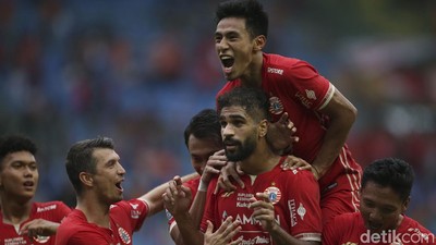 Menang 4-2, Persija Geser PSM dari Klasemen Puncak