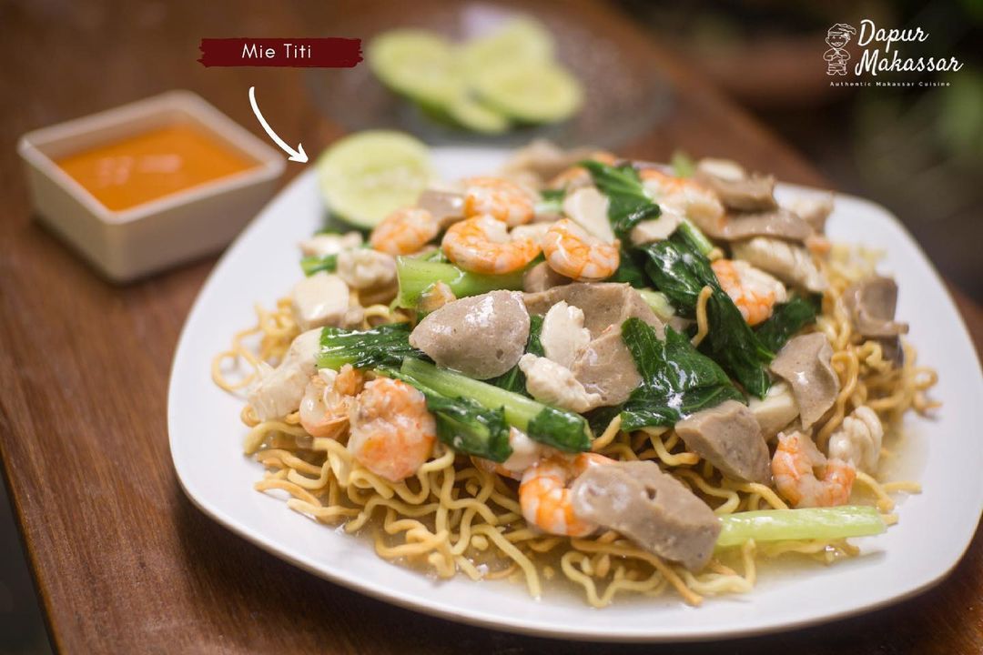 Mie titi khas Makassar