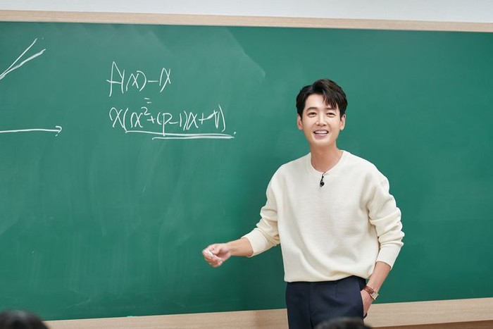 Jung Kyung Ho, pemain Crash Course In Romance. (Foto: Dok. tvN) Jung Kyung Ho, pemain Crash Course In Romance. (Foto: Dok. tvN)