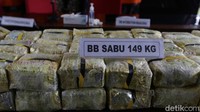 Penampakan barag bukti sabu 149 kg dari jaringan Malaysia-Aceh.  