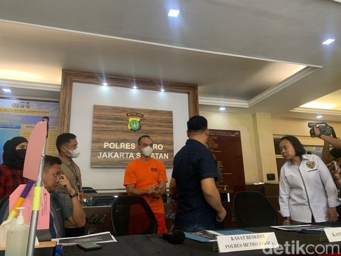 Polisi tahan Raden Indrajana tersangka kasus KDRT anak di Jaksel