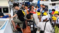 Gubernur Bali I Wayan Koster menyebut kasus COVID-19 di China masih tinggi. Meski begitu, ia optimis Bali bisa kedatangan 4,5 juta turis China pada 2023. Kedatangan turis China ke Bali merupakan yang pertama sejak China mengizinkan warganya bepergian ke luar negeri. Semua negara sudah mulai membuka perjalanan internasional. Termasuk China yang mulai meniadakan aturan karantina saat memasuki negara tersebut.