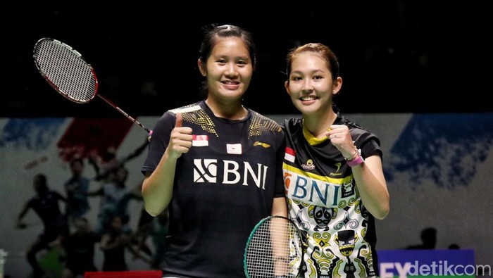 Ganda putri Indonesia Lanny Tria Mayasari/Ribka Sugiarto menang dua gim langsung melawan wakil AS Annie Xu/Kerry Xu.