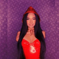 Victoria Salcedo harus kehilangan tangan dan kaki kirinya di usia 6 tahun akibat kecelakaan listrik. Foto: Instagram/@vicco_salcedo