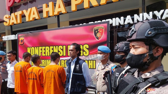 Potret anggota geng motor di Cimahi pembacok pelajar ditangkap, Kamis (26/1/2023).