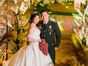 Bukan Bunga, Pengantin Ini Jadikan Bawang Merah Sebagai Buket Pernikahan