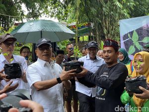 KSP Beri 25 Ribu Bibit Cabai ke Warga Depok: Bantu Tekan Inflasi