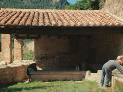 La Estrella Desa yang Ditinggalkan, Cuma Dihuni Sepasang Lansia