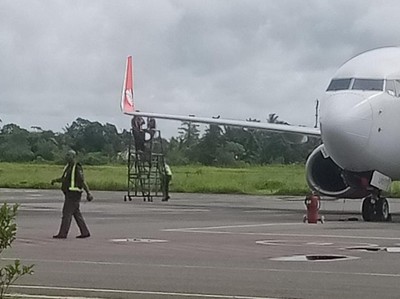 Pesawat Lion Air Tabrak Garbarata Bandara Mopah Merauke, Sayap Pesawat Sobek
