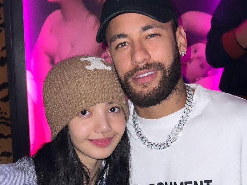 Lisa BLACKPINK dan Neymar