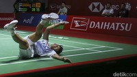 Apri/Fadia harus jatuh bangun untuk memenangkan pertandingan ini.