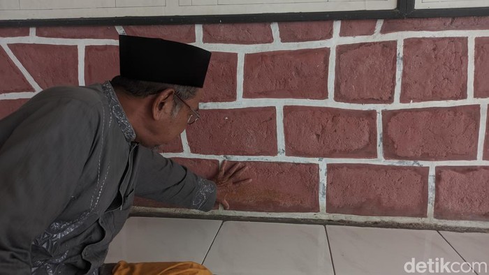 Masjid Jami Ash-Shiddiq di Dukuh Jetak, Demak, yang dibangun pakai batu bata kuno. Foto diunggah Kamis (26/1/2023).